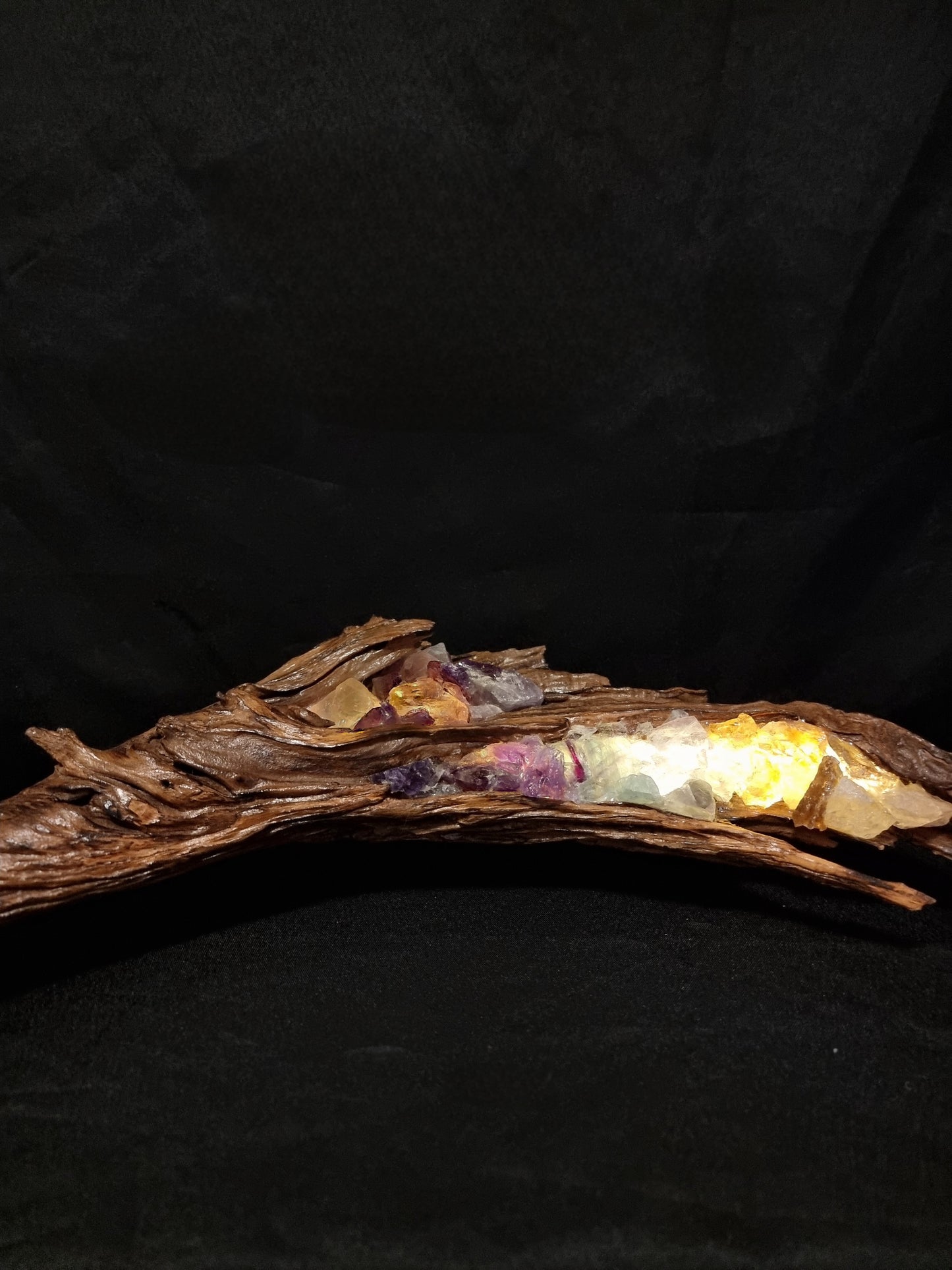 Rainbow crystal lamp