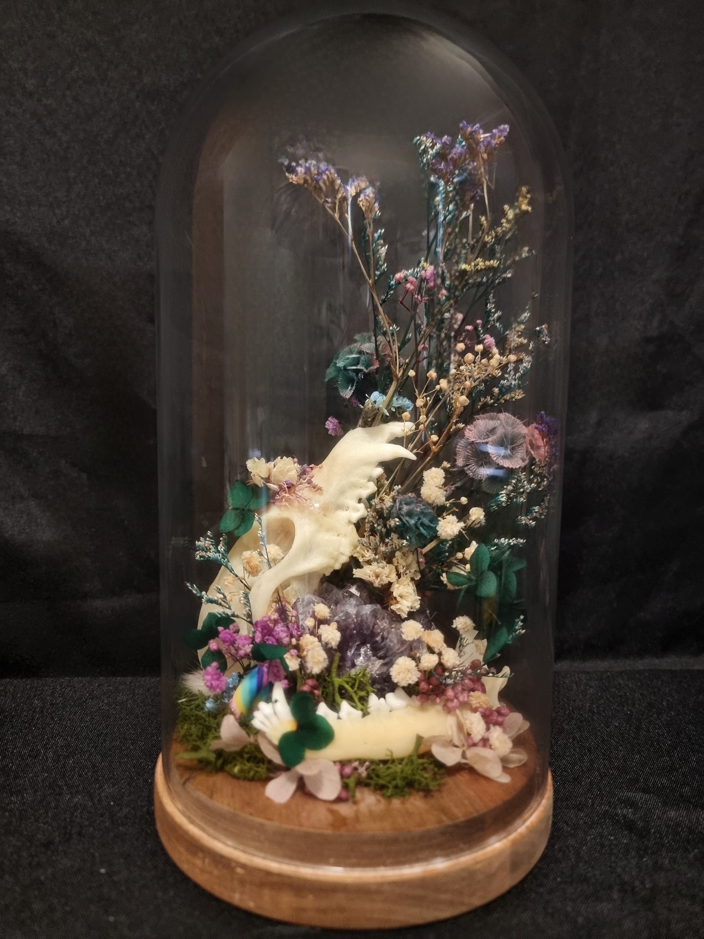 Unicorns Vomit - Fox skull amethyst dome